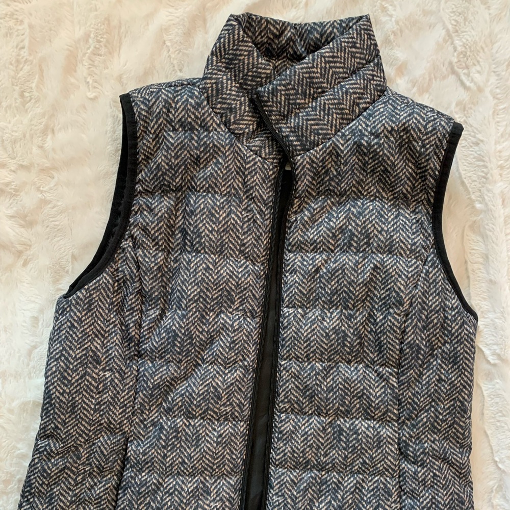 Sporty Vest - Small
